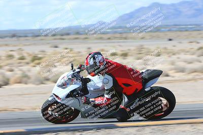 media/Feb-04-2024-SoCal Trackdays (Sun) [[91d6515b1d]]/7-Turn 9 Inside (1140am)/